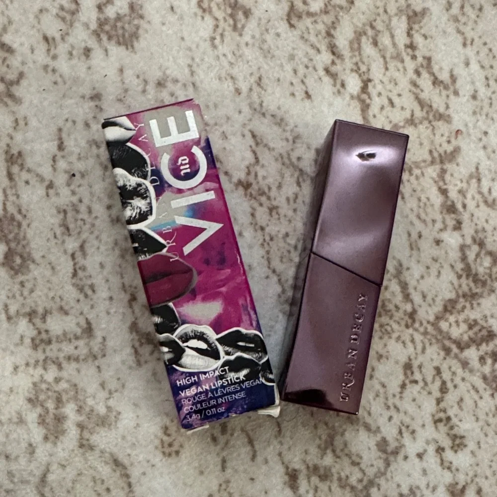 Urban Decay Vice Lipstick in Deep Berry Plum